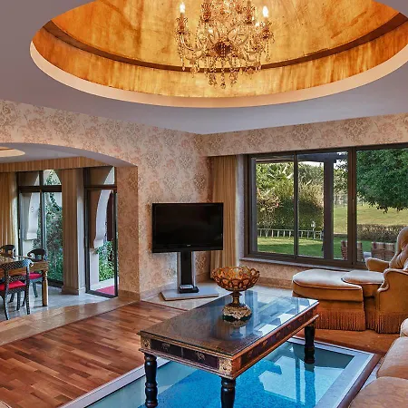 Spice & 度假村 5*