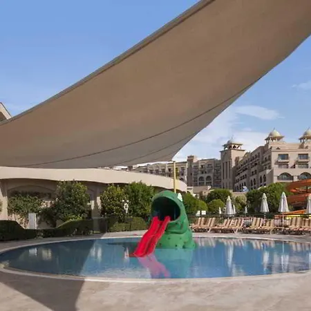 度假村 Spice & 贝莱克