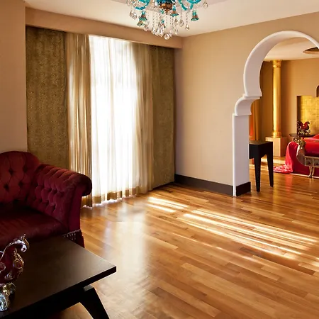 Spice & Ośrodek wypoczynkowy 5*